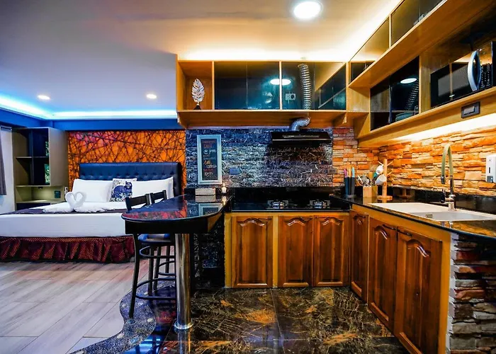 Apartment Clockworkorange Luxury 4-minutes Away To Airport *