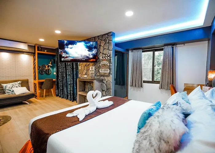 Apartment Clockworkorange Luxury 4-minutes Away To Airport *